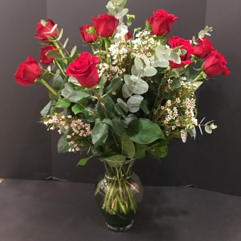 DOZEN ROSES